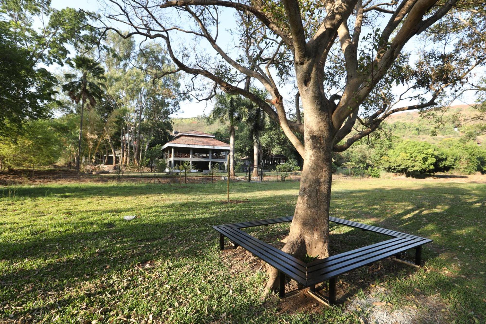 Golden Fields Resort Mulshi Esterno foto