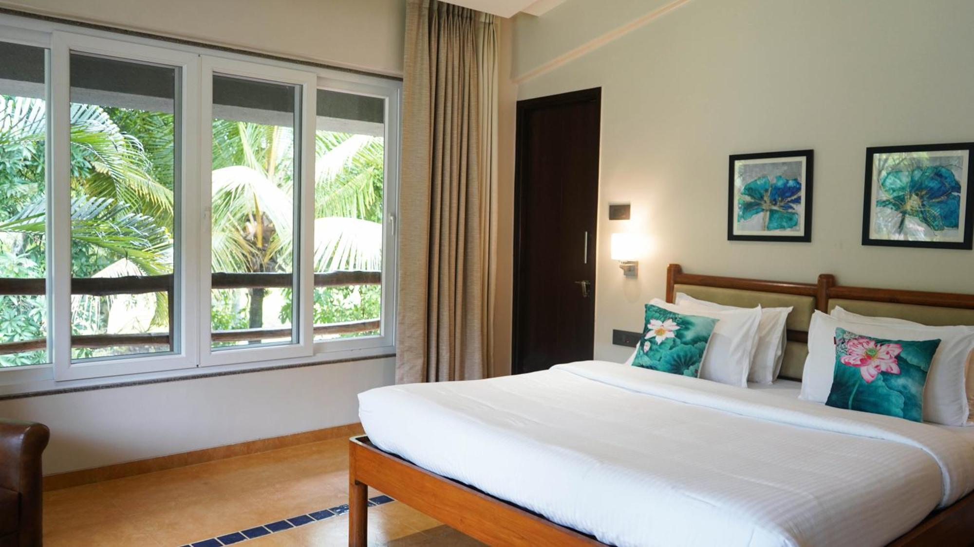 Golden Fields Resort Mulshi Esterno foto