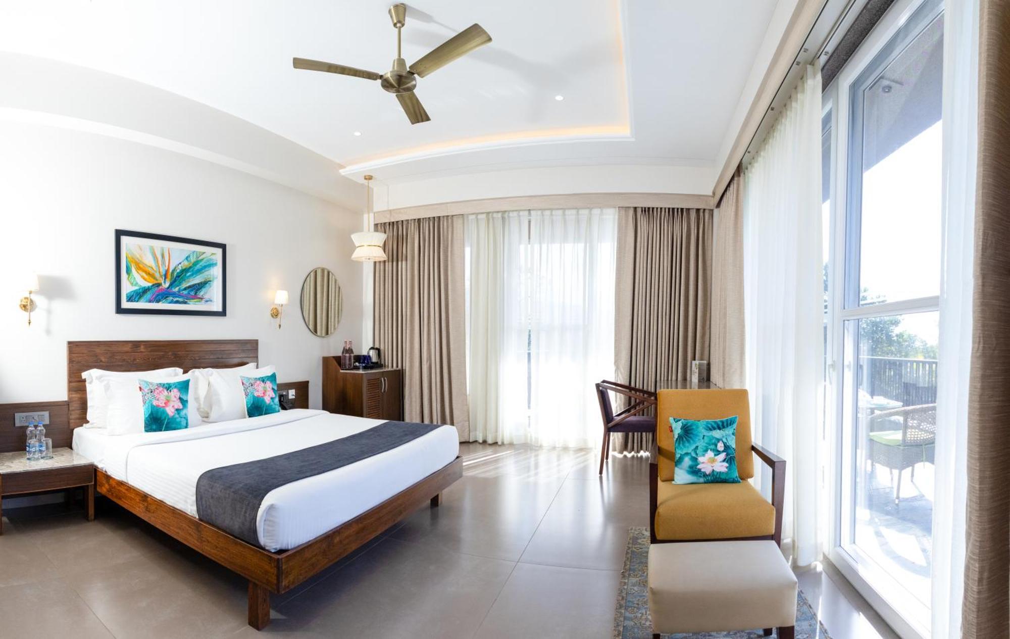 Golden Fields Resort Mulshi Esterno foto