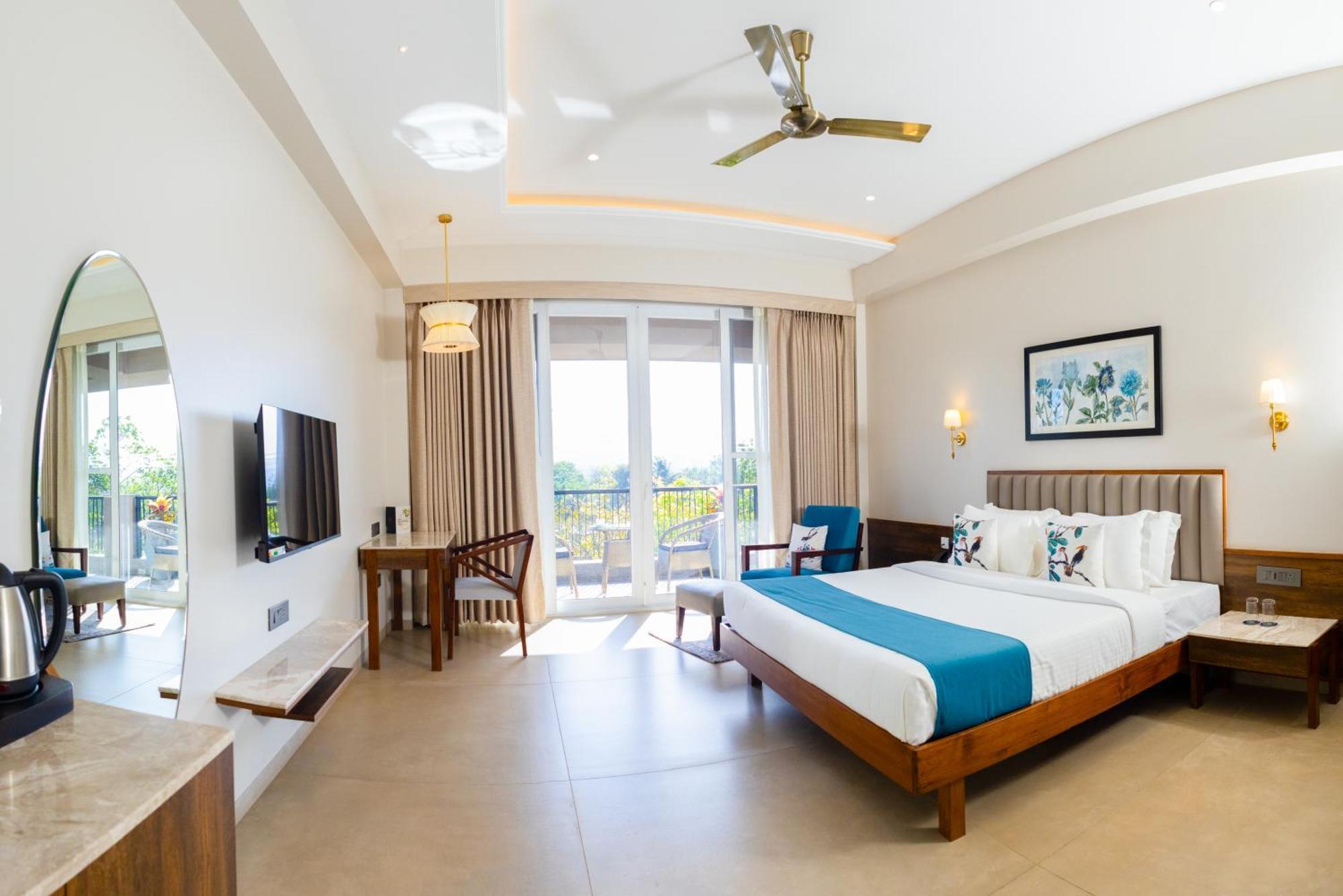 Golden Fields Resort Mulshi Esterno foto